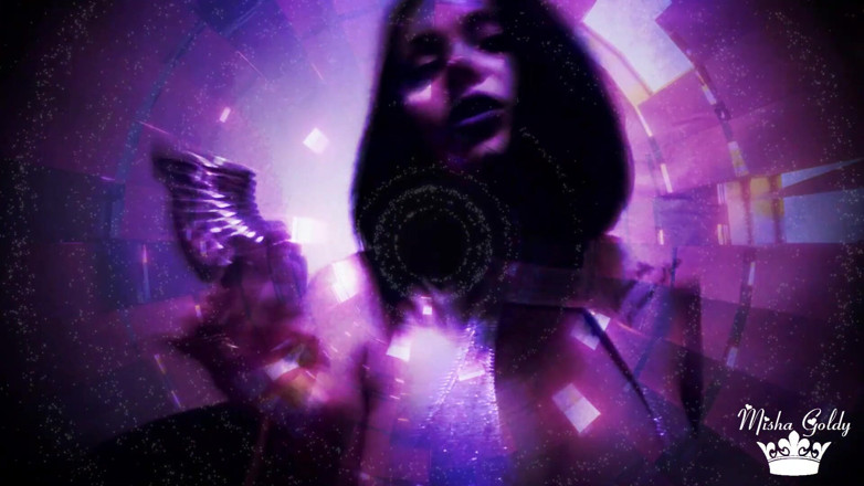 Goddess Misha Goldy: Dikunci selama-lamanya! Kongkek minda kesucian &amp; penguasaan mental!