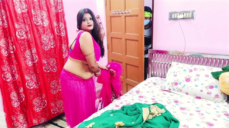 Horny Rose: Rose Fuck od Saree Seller