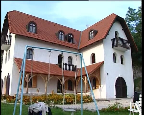 Deutsche Madchen: Blond mormor från Tyskland fick behaga två kukar