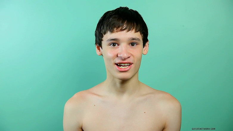 Beddable Boys: Cute Twink Damien Telrue Gives Interview