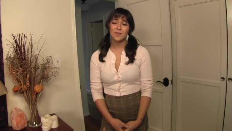 Taboo Handjobs - Liberated Eye: I can’t be a lesbian, stepdaddy - Brooklyn Gray - Taboo handjob