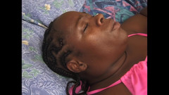 The BronX: Lesby se dotýkají a baví se