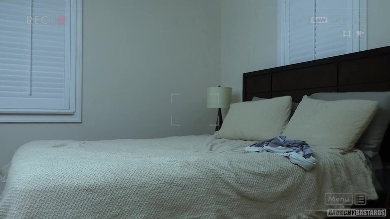 Raunchy Bastards: Ta nastolatka uwielbia tatusia dicka