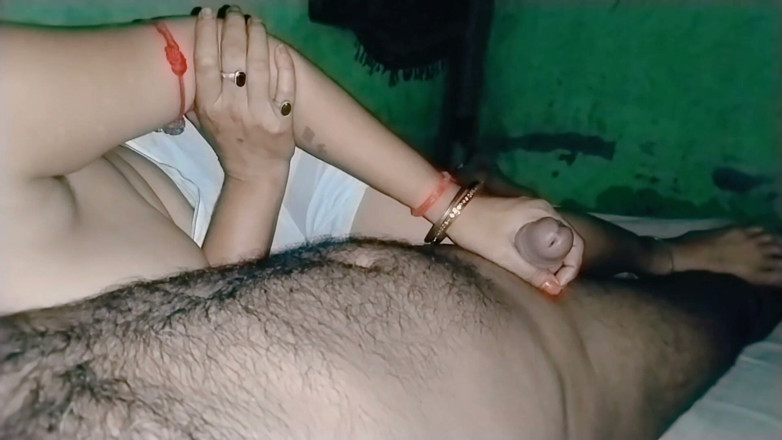 NituRandi94: Big ass horny aunty's rough fucking and loud moan