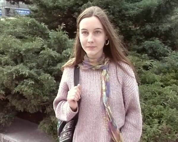 YOUR FIRST PORN: Ascelle, figa e calzini pelosi - Magdalena in Softclip