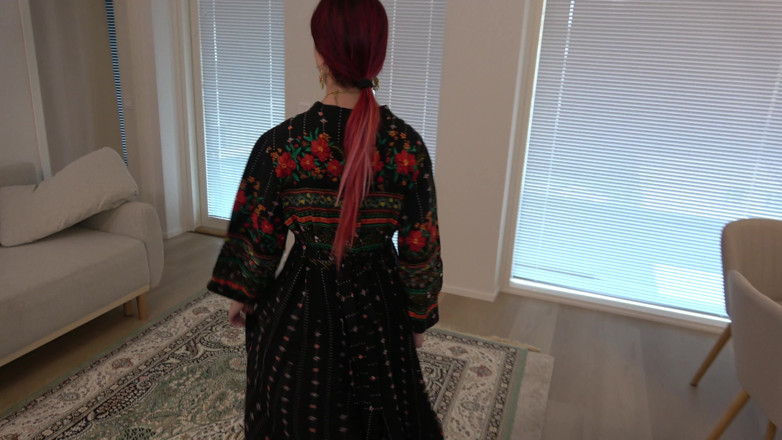 Amateur Homemade Porn: Arab Stepsister Catches BBC Stepbrother Jerking off &amp; Makes Him Cum...