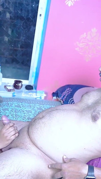 Desi Tharki Chachaji Fucks His Daughter in Law When Her Husband Not at Home ( Hindi Audio )