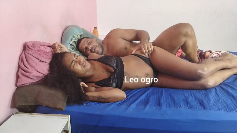 LeoOgro: Latina nóng bỏng trên tóc cho người lạ