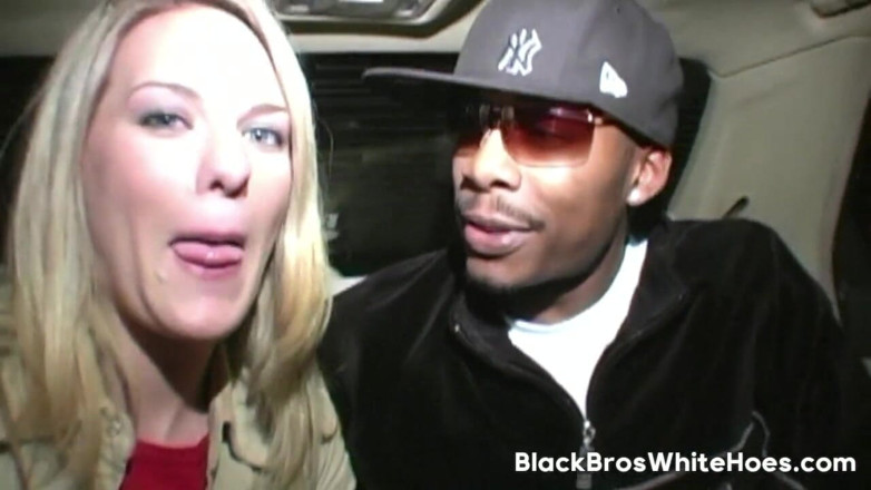 Black Bros White Hoes: Sexy White Blonde Girl Delilah Stone Fucks a Black Thug