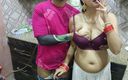 Horny couple 149: Indisk Desi Bhabhi knullad hårt av hennes devar i köket...