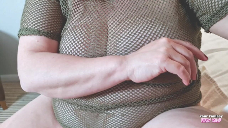 BBW_Wife: Соблазняя моего отчаявшегося любовника (в домашнем видео с натуральными сиськами зрелая неверная жена-мачеха Bbw_wife)