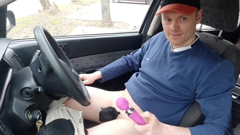 Lana Tuls Production: Lanatuls - teste de varinha mágica pela primeira vez no carro