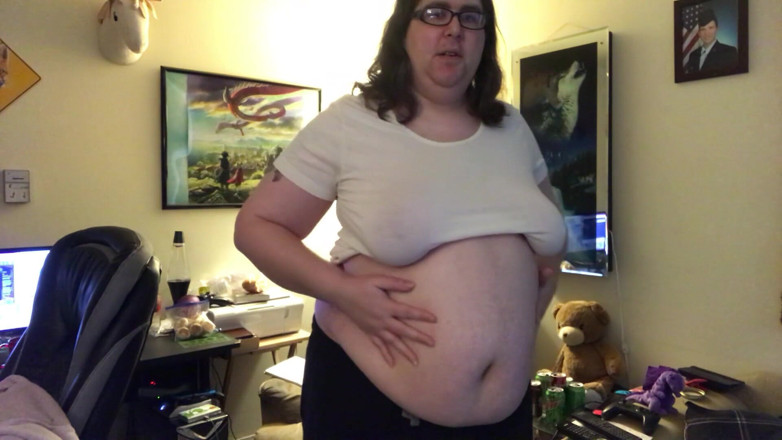 Moobdood: Tight blouse