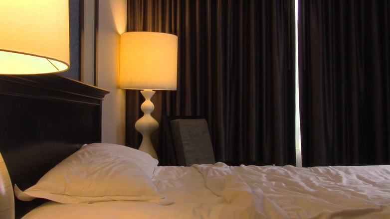 Fuzzy peach productions: Bloopers dan Outtakes: kelewatan penerbangan