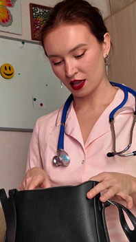 내 자지를 빠는 걸 참을 수 있니?