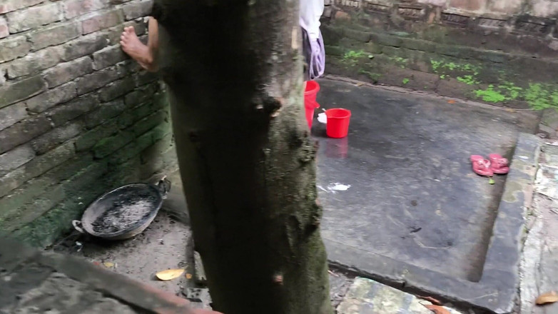 SAFI TV: Widziałem moją ojczymę podczas kąpieli przytuliłem ją i zacząłem się...