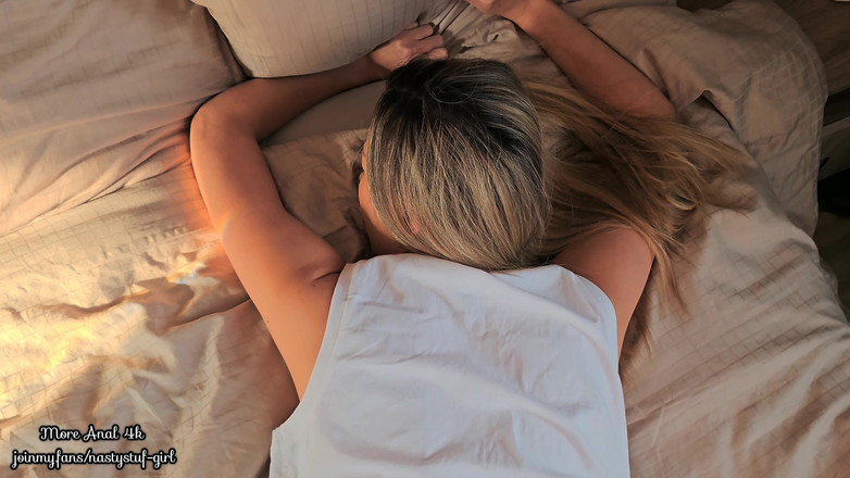 Nastystuf Girl: Arka arkaya on gün bu tatlı sıkı formda göt yarak...