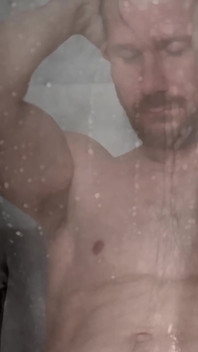 Y'all ar trebui să vezi cu adevărat acest videoclip