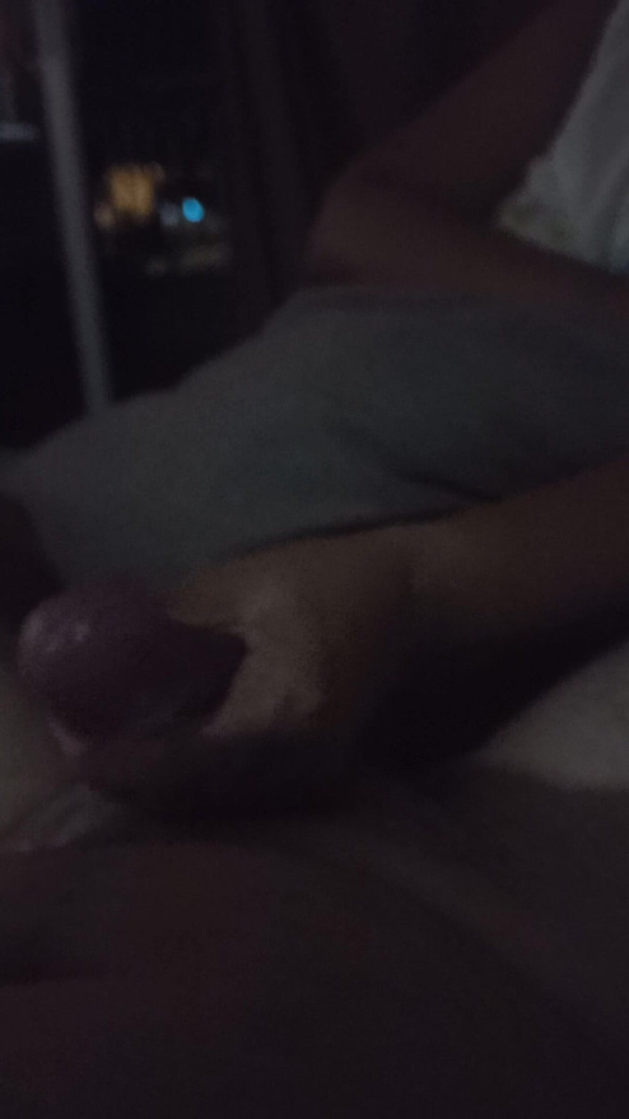 Handjob Passion: Szybki tłusty szarpnięcie z cum - POV ręczna robota