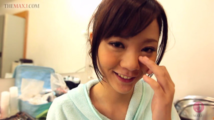 Asian happy ending: Lovely Asian teen sprayed on her face - Part 2