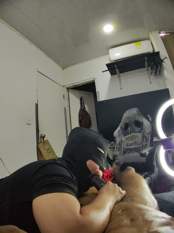 Cum-lobian dickdrainers: Throat Champ Black Mask 3