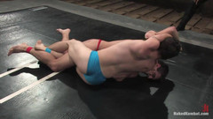 Naked Kombat: Derrek Diamond Vs Lee Stephens