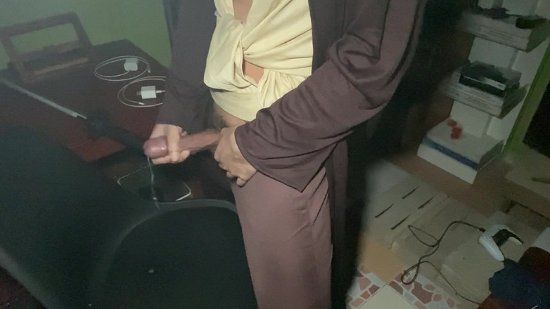 SinglePlayerBKK: 亚洲绝地武士战斗和用光剑撸管。