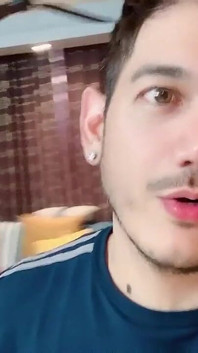 Pantat gelembung berotot dientot enak banget