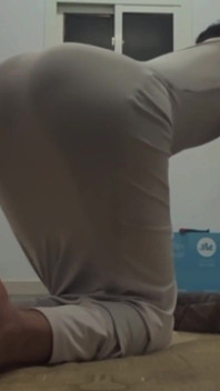 Těsné šaty