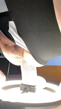 Entraînement Anal Avec Un Gros Gode 2026