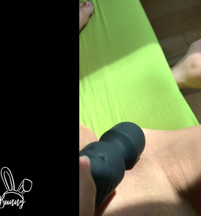 Miss Honey Bunny: Close-up vibrator masturbation - Female POV