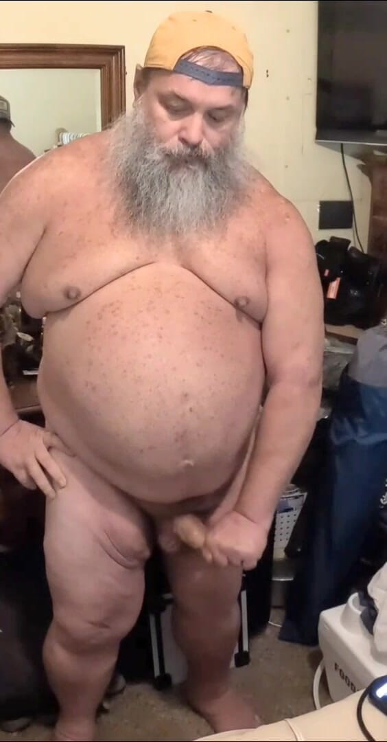 GeneWadexxx: Big Bear Belly and Cock