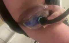 Киска после часа накачки
