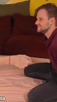 A Very Hot Backstage Scene… but Above All, Very Funny