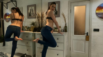 LizaVirgin: Mulut pancutan mani selepas blowjob berair