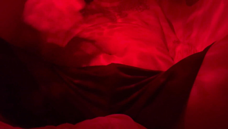 SoftBakedAfterDark: Sborro nell'armadio della mia stanza