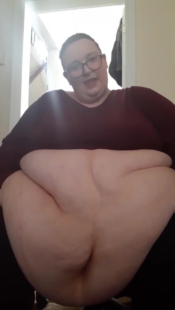 SSBBWLadyBrads: Vaše obézní bohyně