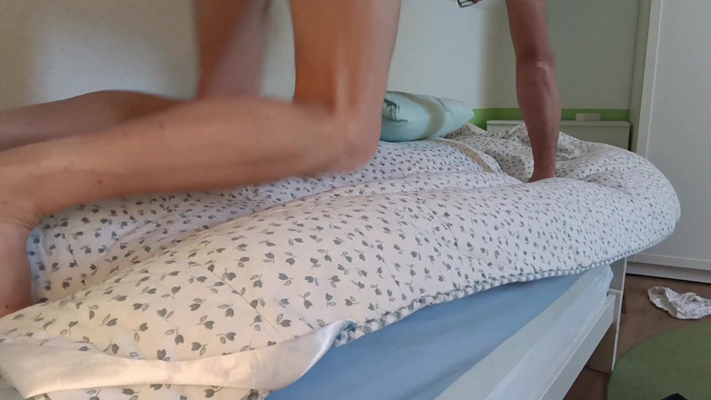 Mark Hannes: Naakte Bult Masturbatie: Zie hoe een bult werkt