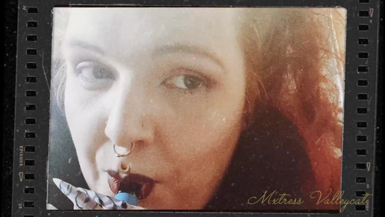 Mxtress Valleycat: Gotik vape hakimiyeti