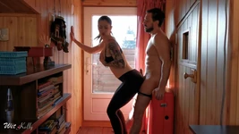 シースルーレギンスとお尻に射精したドライハンピング