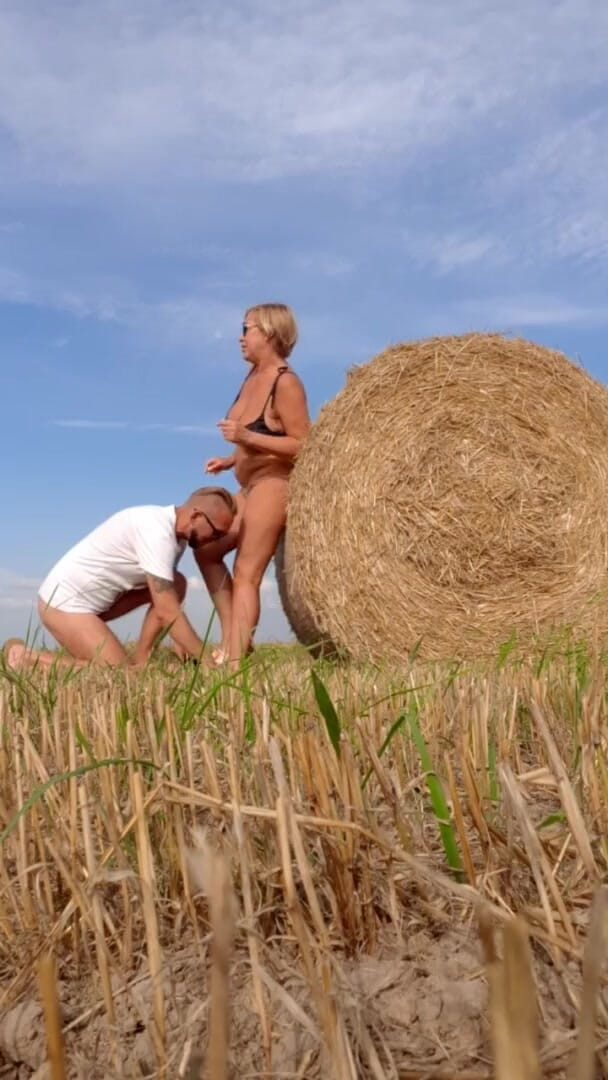 Crazyfamily 1970: Muschi süß