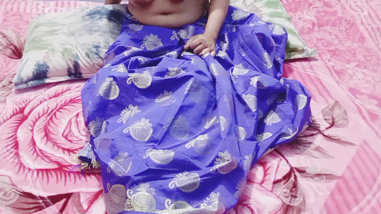 Sumahomesex: Bhabhi seksi yang cantik Memulakan Kehidupan Baru