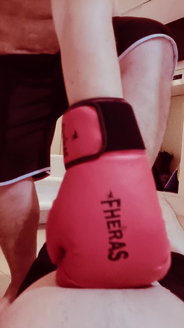 Punchbagplz: (pov) Bär Boxer, Der Dich Dominiert