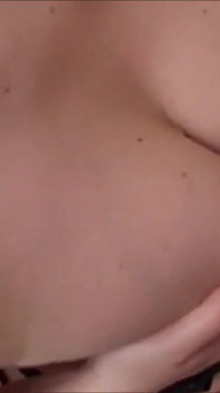 main tumhen apni hot choot men tumhare land ko chodna chaahta hoon