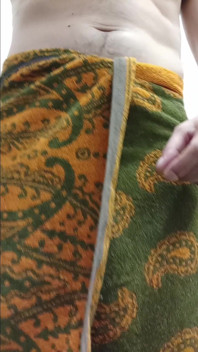 Стриптиз І Великий Відкривається У Своїй Красі, З Видом Знизу!
