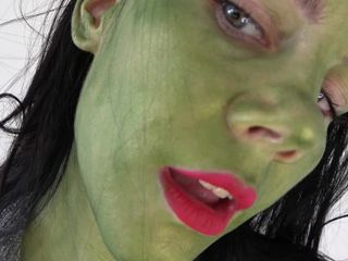 Anna Sky: Donna verde dallo spazio esterno. Parte 1