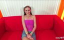 Full porn collection: Urocza chuda nastolatka Hailey po raz pierwszy ma ogromnego kutasa