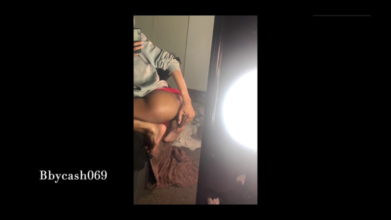 Bbycash 69: Ended up Getting My Phone Wet