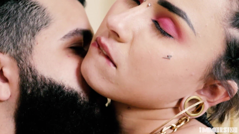 Lady Snow Brasil: PAWG Fucking Her Hairy Pussy