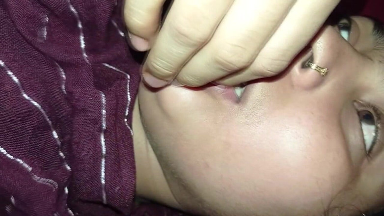 Desivideo: Skutečný život indický pár, domácí romantické sexy video